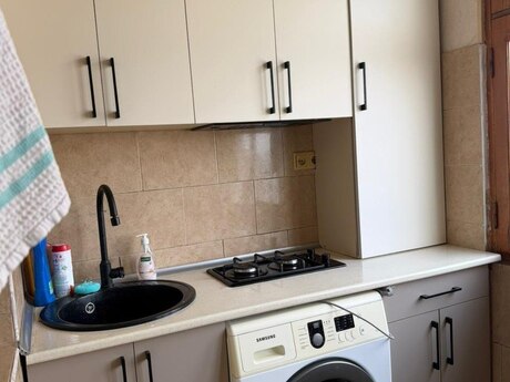 3 otaqlı köhnə tikili - Nizami r. - 70 m²