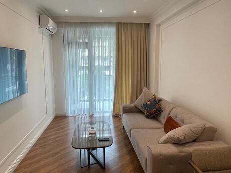 2-комн. новостройка - Хатаинский р. - 64 м²