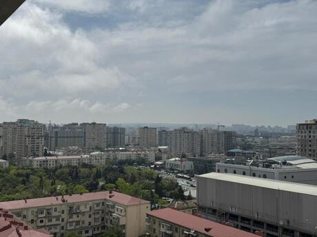 6-комн. новостройка - м. Нариман Нариманов - 326.5 м²
