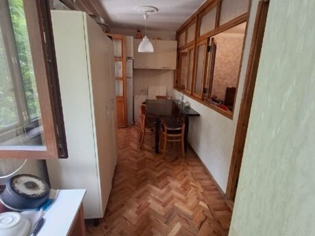 3-комн. вторичка - м. Нариман Нариманов - 65 м²