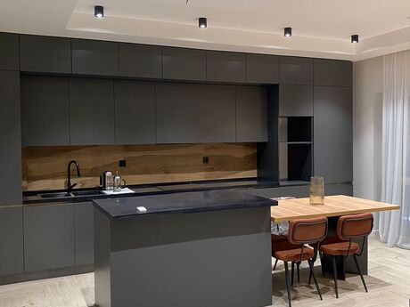 2-комн. новостройка - Хатаинский р. - 78 м²