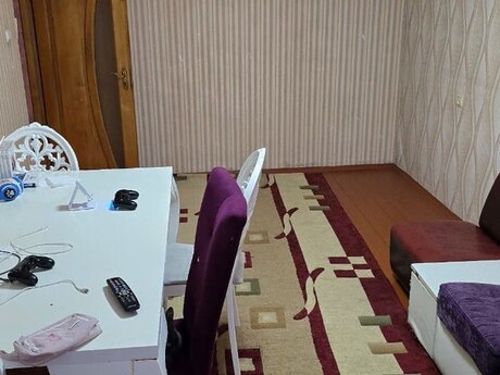 4 otaqlı köhnə tikili - Həzi Aslanov m. - 100 m²