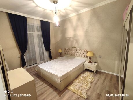 3-комн. новостройка - Ясамальский р. - 80 м²