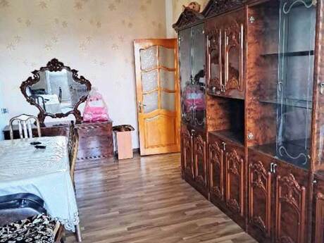 2 otaqlı köhnə tikili - Bakıxanov q. - 50 m²