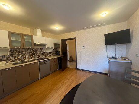 4-комн. новостройка - Сабаильский р. - 205 м²