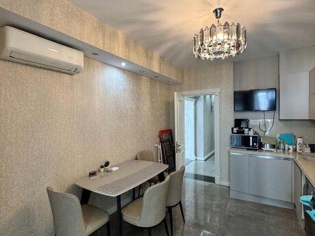 4-комн. новостройка - Хатаинский р. - 146 м²