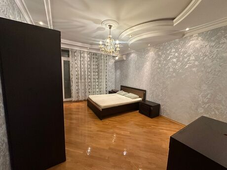 3-комн. новостройка - Хатаинский р. - 168 м²