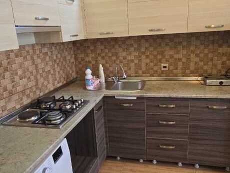 2 otaqlı köhnə tikili - Həzi Aslanov m. - 60 m²
