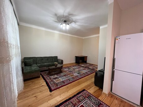 2 otaqlı köhnə tikili - Elmlər Akademiyası m. - 50 m²