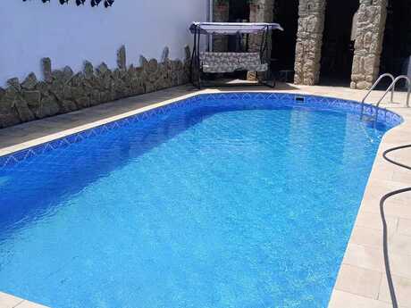 5 otaqlı həyət evi/bağ evi - Mərdəkan q. - 250 m²
