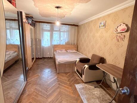 3-комн. вторичка - м. Ази Асланов - 75 м²