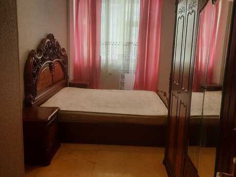 2 otaqlı köhnə tikili - Əhmədli q. - 75 m²