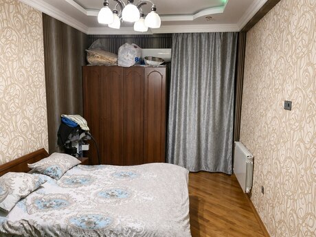 3-комн. новостройка - м. 20 января - 106 м²
