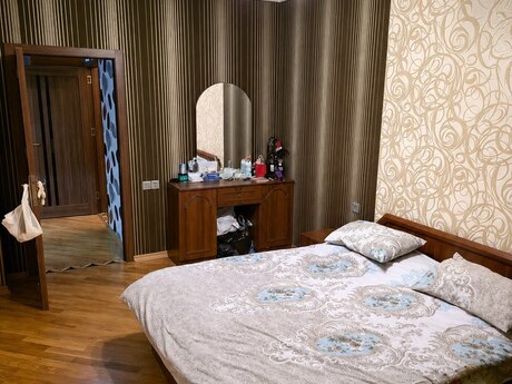 3-комн. новостройка - м. 20 января - 106 м²