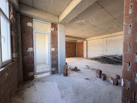 3-комн. новостройка - Наримановский  р. - 142 м²