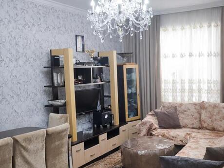 3 otaqlı köhnə tikili - Yeni Günəşli q. - 85 m²