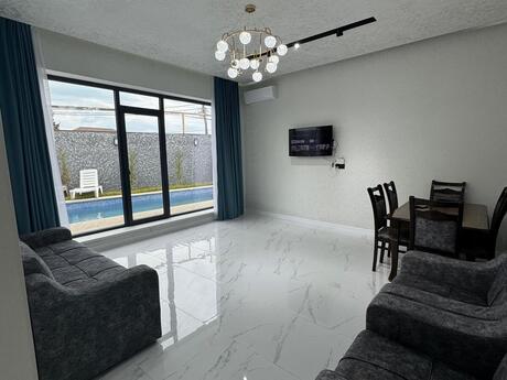 4 otaqlı həyət evi/bağ evi - Mərdəkan q. - 220 m²