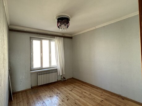 2 otaqlı köhnə tikili - Yeni Günəşli q. - 60 m²