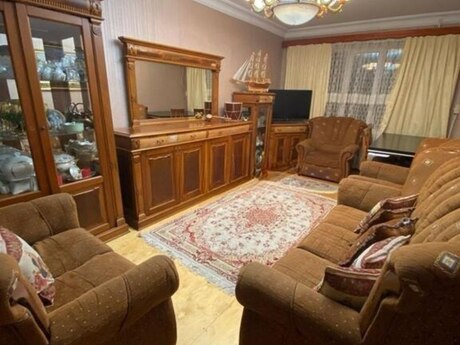 3 otaqlı köhnə tikili - Badamdar q. - 80 m²