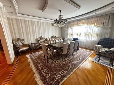 3 otaqlı yeni tikili - 8 Noyabr m. - 138 m²