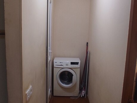 2-комн. вторичка - м. Халглар Достлугу - 50 м²