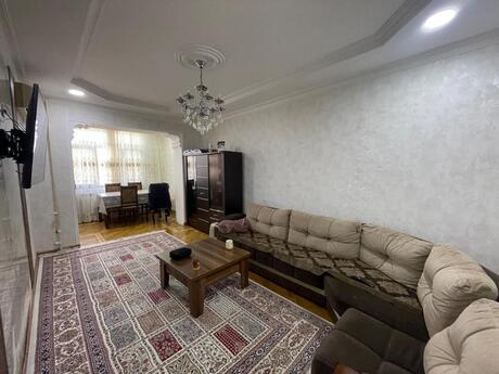 3 otaqlı köhnə tikili - Neftçilər m. - 80 m²