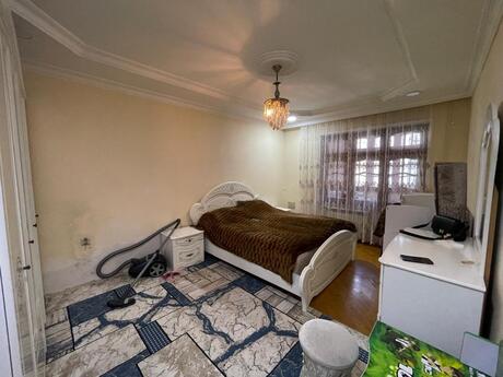 3 otaqlı köhnə tikili - Neftçilər m. - 80 m²