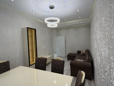 2-комн. новостройка - м. 20 января - 80 м²