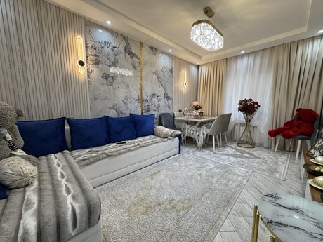 2 otaqlı köhnə tikili - Massiv V q. - 55 m²