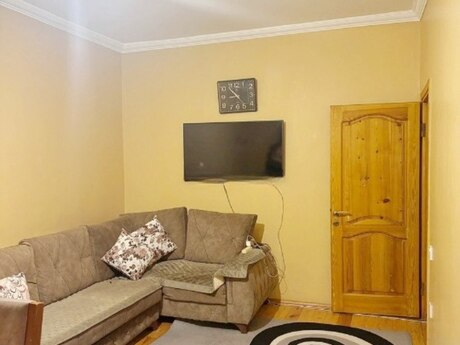 4-комн. вторичка - м. Азадлыг проспекти - 120 м²