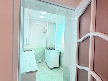 3-комн. новостройка - м. Низами - 88 м²
