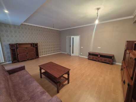 3-комн. новостройка - м. Нариман Нариманов - 122 м²