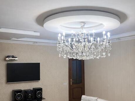 5 otaqlı köhnə tikili - Bakıxanov q. - 120 m²
