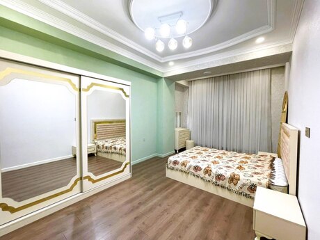 3-комн. новостройка - Наримановский  р. - 151 м²
