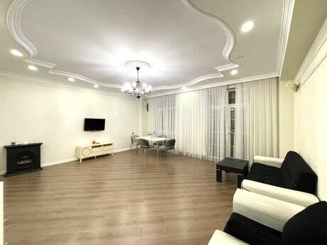 3-комн. новостройка - Наримановский  р. - 151 м²
