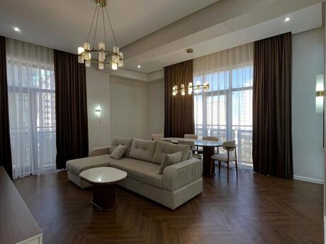 3-комн. новостройка - Насиминский  р. - 127 м²