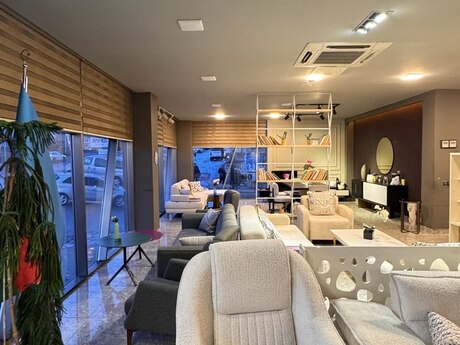 Obyekt - Xalqlar Dostluğu m. - 5000 m²