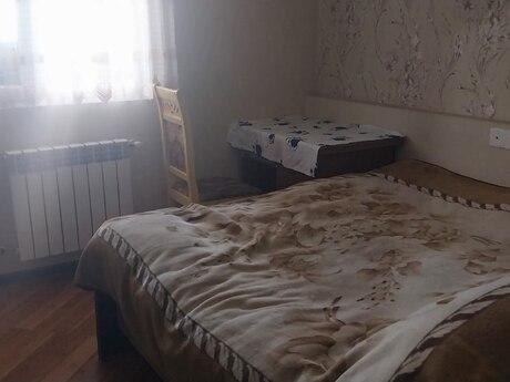 2-комн. вторичка - м. Гянджлик - 42 м²