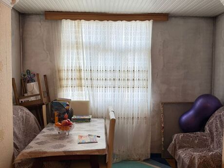 2 otaqlı köhnə tikili - Qara Qarayev m. - 55 m²