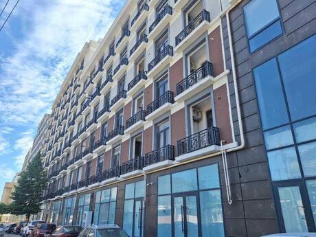 4-комн. новостройка - м. 8 ноября - 129 м²