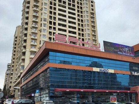 3 otaqlı yeni tikili - İnşaatçılar m. - 156 m²