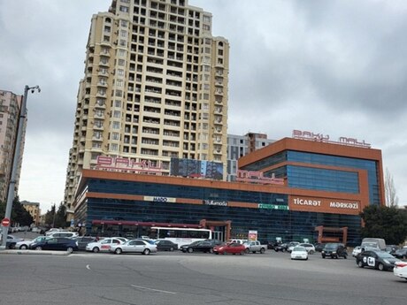 3 otaqlı yeni tikili - İnşaatçılar m. - 156 m²