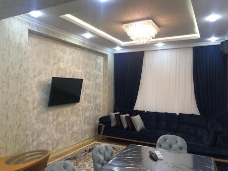 3-комн. новостройка - м. Кара Караев - 111 м²