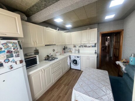 2 otaqlı yeni tikili - 8 Noyabr m. - 60 m²