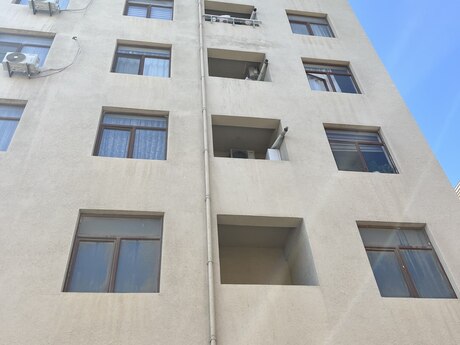 1 otaqlı yeni tikili - Bakıxanov q. - 44 m²