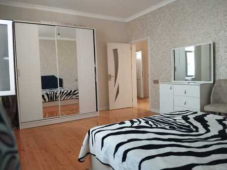 3 otaqlı həyət evi/bağ evi - Kürdəxanı q. - 115 m²