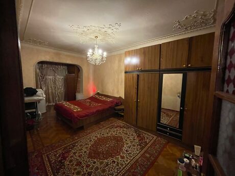 4 otaqlı köhnə tikili - Azadlıq Prospekti m. - 100 m²