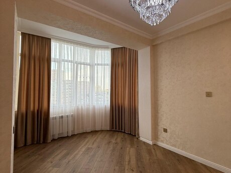 3 otaqlı yeni tikili - İnşaatçılar m. - 90 m²