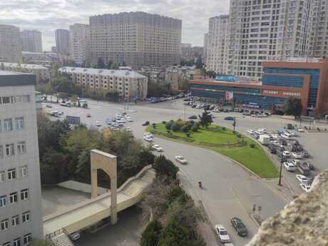 3 otaqlı yeni tikili - İnşaatçılar m. - 130 m²
