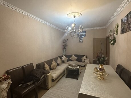 3 otaqlı köhnə tikili - Hövsan q. - 85 m²